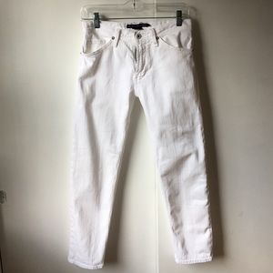 Straight Leg Slim Boyfriend Crop